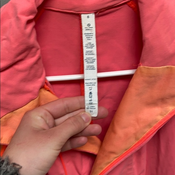 Lululemon Pullover - Picture 5 of 8